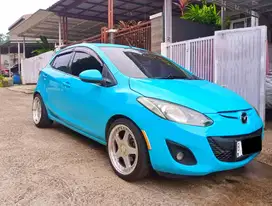 Mazda 2 2011 Bensin