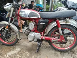 Motor jadul Yamaha L2G 75