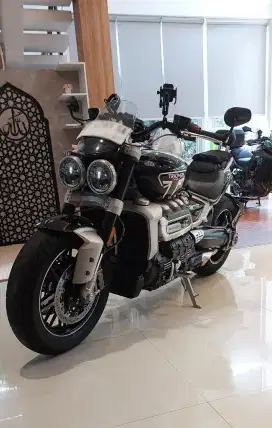 Triumph Rocket 3 GT 2500cc, Odo 1000 KM, th 2022