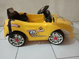 Mobil aki mainan anak