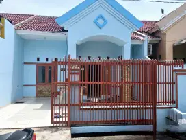 Disewakan Rumah di Taman Aster