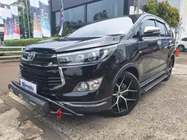 Pajak Panjang TDP 20JT Toyota Kijang Innova 2.0 Venturer AT 2017 Hitam