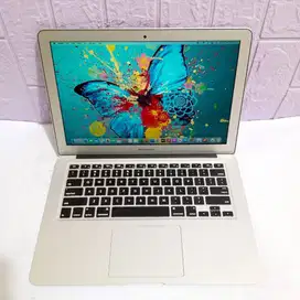 MacBook air 2014 core i5 Ram GB SSD 256gb 554