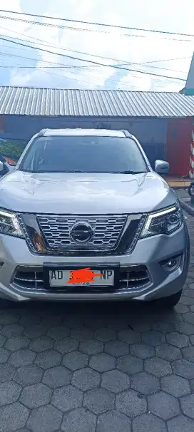 Nissan Terra VL