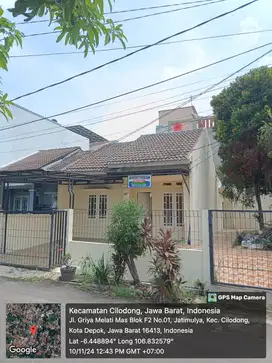 Rumah baru renovasi halaman luas jalanan lebar strategis di Depok