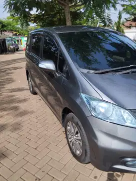 Honda Freed 2012 Bensin