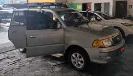 Kijang Kapsul LGX EFI 2003 AT 1.8 SILVER ORI