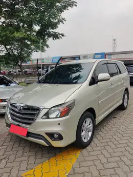 Toyota Kijang Innova 2012 Bensin