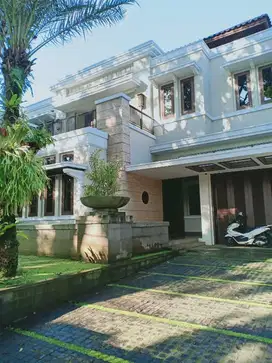 Rumah mewah dago bandung