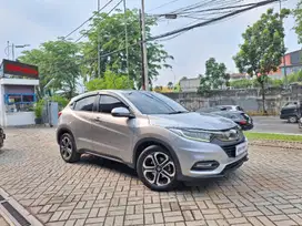 Honda HR-V 1.5 E Special Edition Bensin-AT 2019 Abu