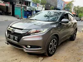 HONDA HRV 1.8 E PRESTIGE MATIC 2016/ISTIMEWAH TERMURAH BERGARANSI