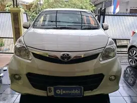 Pajak Panjang Toyota Avanza 1.5 Veloz Bensin-AT 2013 Putih EKR