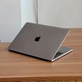 Macbook Pro 2018 A1989 CTO