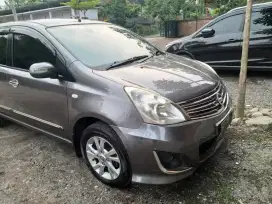 Livina 1.5 Ultimate A/T 2013