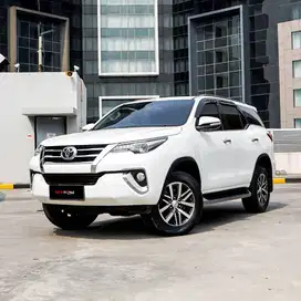 Toyota Fortuner 2.4 4x2 VRZ TRD AT 2016