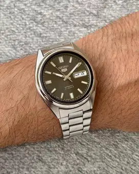 Seiko 5 automatic Black Dial