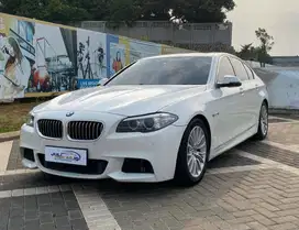 BMW 528i LUXURY LINE LCI FACELIFT NIK 2014 !! TDP HANYA 10 JUTA !!