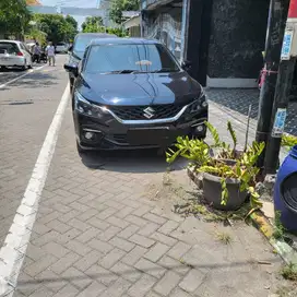 Dijual suzuki baleno hatchback th 2022 warna hitam