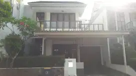 Dijual rumah di Cluster asia Tropis Harapan Indah Bekasi
