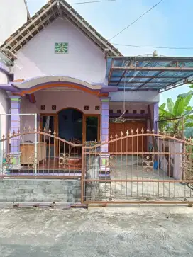 Rumah 2 lantai di kab magelang