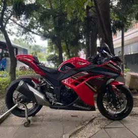 Di jual Ninja 250 2017 Low KM nett 30jt