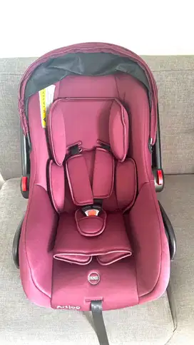 Kursi Mobil Bayi Mewah Artioo