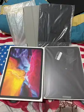 IPad Pro 11inch 2020 (2nd gen, non M1) 128gb Wifi only, USA, FULLSET