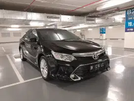 Km 6.000 Toyota Camry 2.5 V 2017 asli bali gress