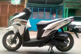 Dp 1jt Honda Vario 125 iss keyless Vario 160 Vario 150 kredit promo