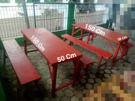 2 set meja kursi cafe ukuran 1,5 meter  meja kursi warung makan,