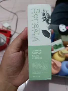 Sensatia botanical c serum