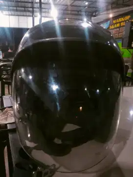 Jual  Helm  LTD