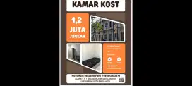 Rumah / Kamar / kost / kosan cowok