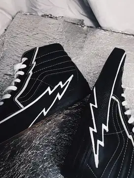 Vans SK8HI bolt ni Classic Black/White