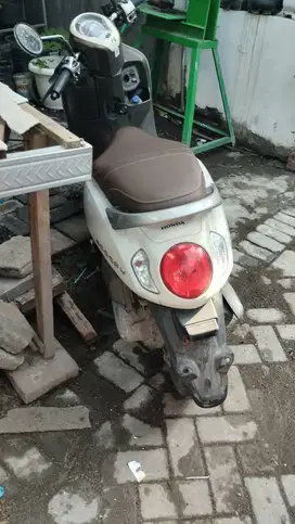 Jual Scoopy prestige tahun 2022