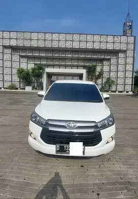 Innova Reborn V diesel Matic 2019 ex dokter Plat D kodya siap Pakai