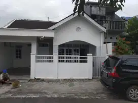 Di Jual Rumah Strategis di Mayang Gatak Sukoharjo