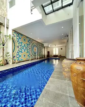 Tirtayasa 3 Lantai Classic Private Pool Lift Tenang Asri Dlm Komplek