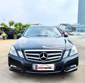 Mercedes Benz E250 CGI Avantgarde Tahun 2010