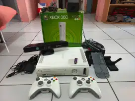 XBOX  360 Arcade