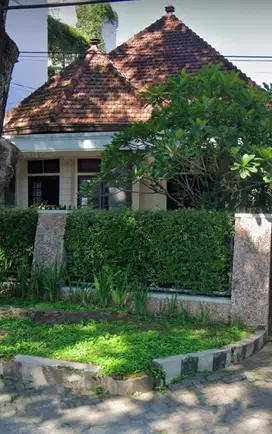 Disewakan Rumah Bagus Daerah Elit Gunung2 Malang Dekat Ijen