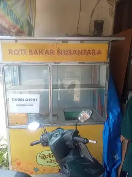 Di jual cepat gerobak Roti bakar siap pakai di Pamulang Tangsel