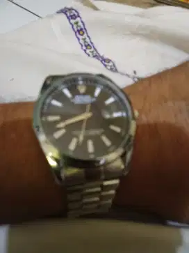 Jam tangan rolex