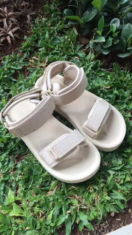 Sendal gunung airwalk anak Size 37