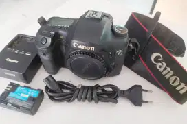 Dslr profesional Canon 7D murah cepat saja