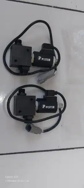 Pister solenoid 09308DD-AN Pan 315 ada 2 unit