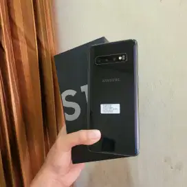 Samsung S10 8/128gb Resmi
Fullset