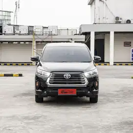 [Bunga 5,5]Kijang Innova Reborn V Diesel At 2.4 Hitam 2022