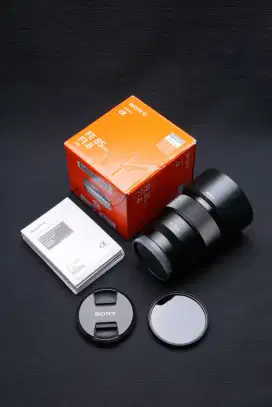 S0NY FE 85MM F1.8 MULUS LIKENEW FULLSET