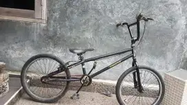 sepeda bmx uk 20`` apa adanya